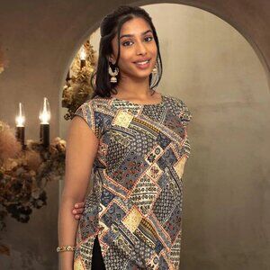 Elegant Black and Cream Printed Short Top | Muvvas Boutique